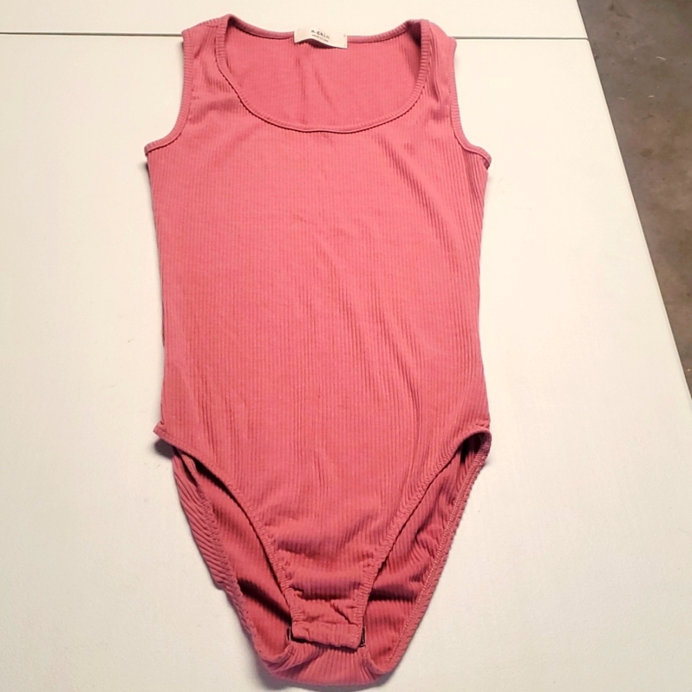 A.gain pink bodysuit Never Worn